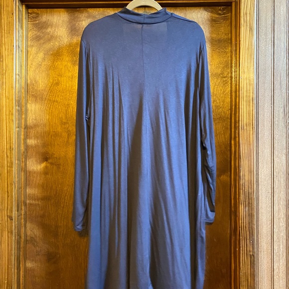 Keyhole Tunic - Picture 2 of 2